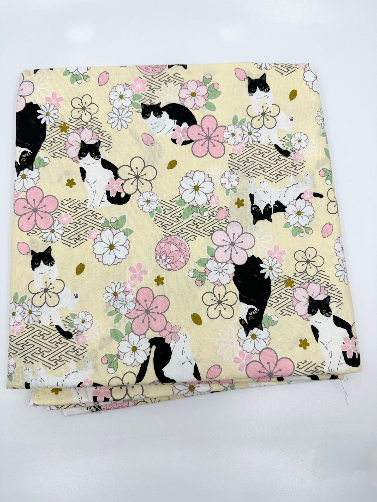 Pick Your Own | Small Box Bag | Cats | Canadian Handmade Bags Crafted from Hand Picked Premium Japanese Fabrics