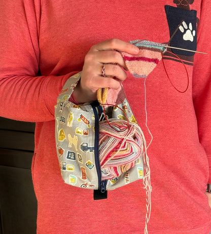 Small Box Bags | Dogs | Fabrics Hand Chosen in Japan, Bags Handmade in Alberta, Canada!