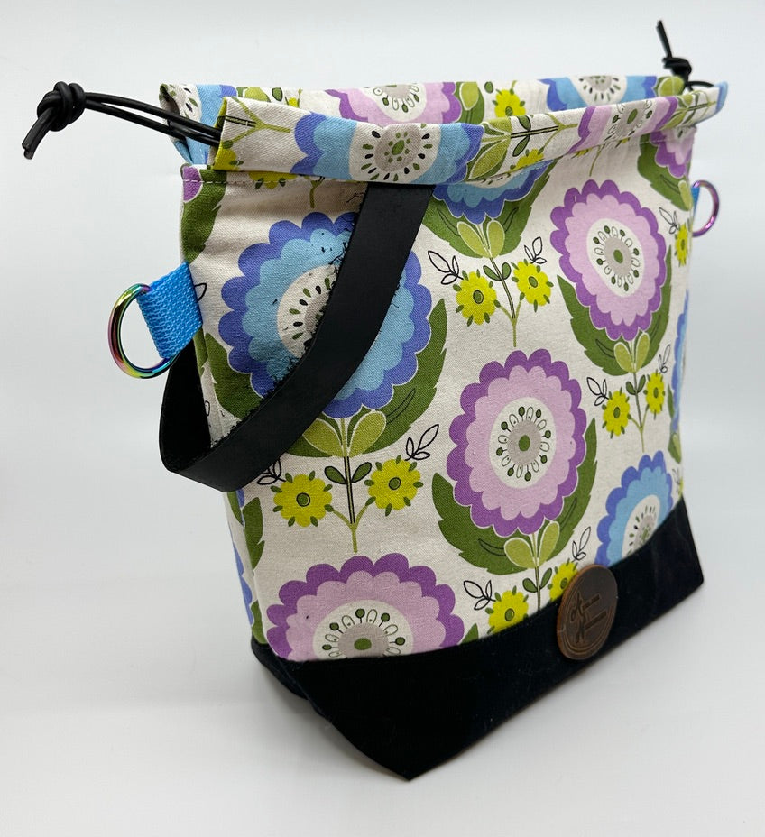 Kato Drawstring Bag | Florals | Fabrics Hand-Chosen in Japan