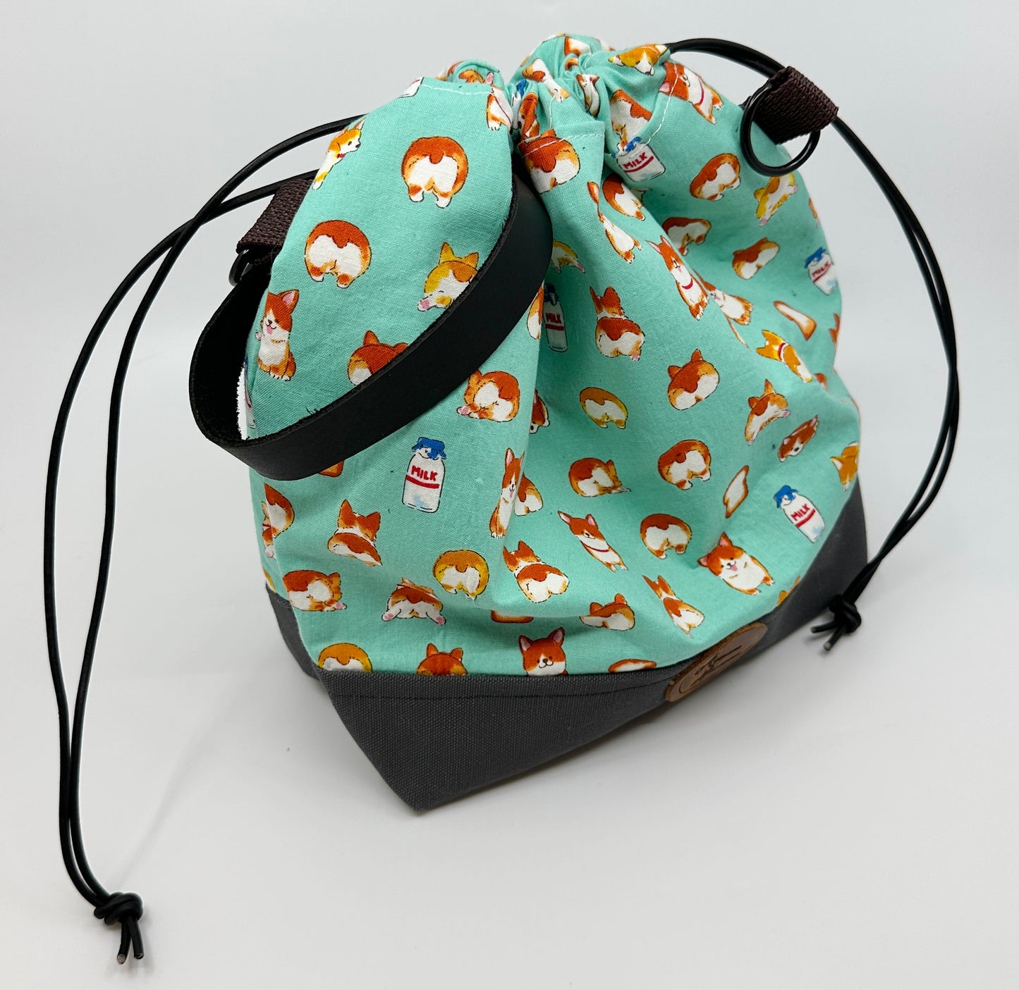 Kato Drawstring Bag | Dog Fabrics Hand Selected in Kyoto and Tokyo, Japan