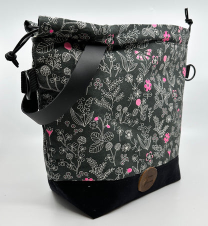 Kato Drawstring Bag | Florals | Fabrics Hand-Chosen in Japan