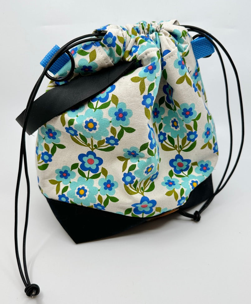 Kato Drawstring Bag | Florals | Fabrics Hand-Chosen in Japan