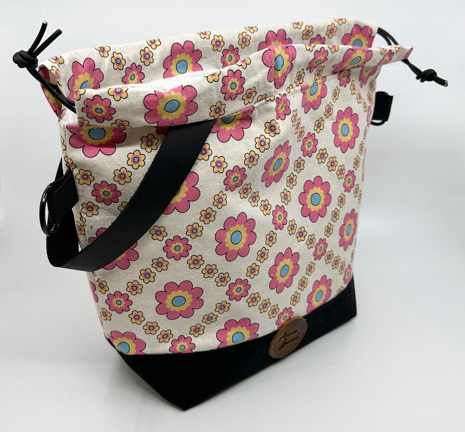 Kato Drawstring Bag | Florals | Fabrics Hand-Chosen in Japan