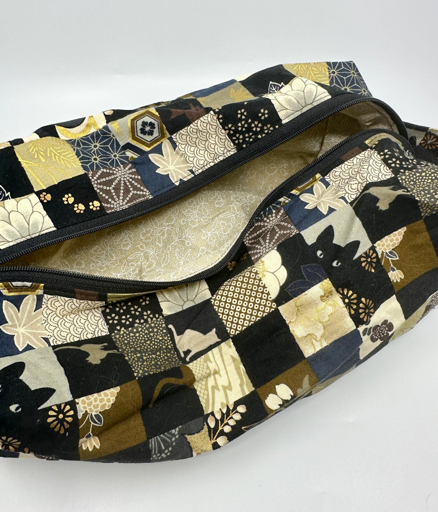 Large Box Bag | Cats | Japanese Prints Hand-Selected in Japan