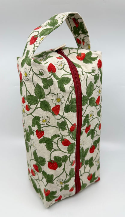 Large Box Bag | Strawberries | Japanese Fabrics Hand-Selected in Japan