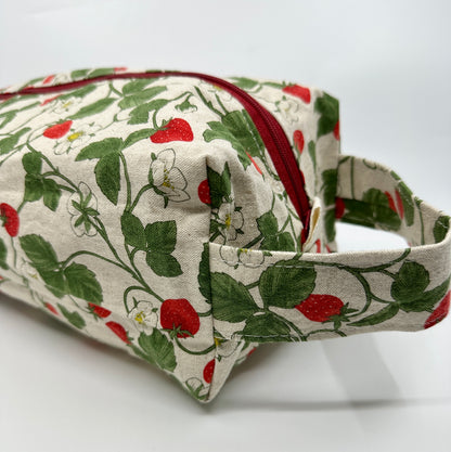 Large Box Bag | Strawberries | Japanese Fabrics Hand-Selected in Japan