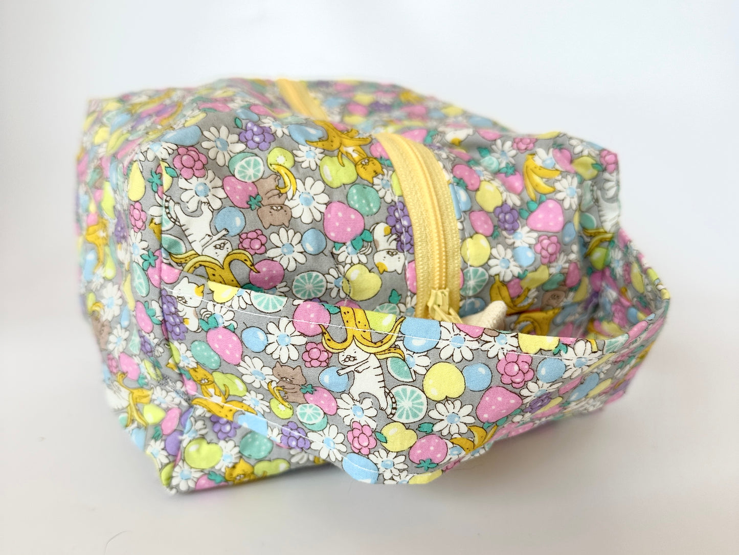 Small Box Bag | Cats | Japanese Fabrics from Japan, Bags Made in Alberta, Canada