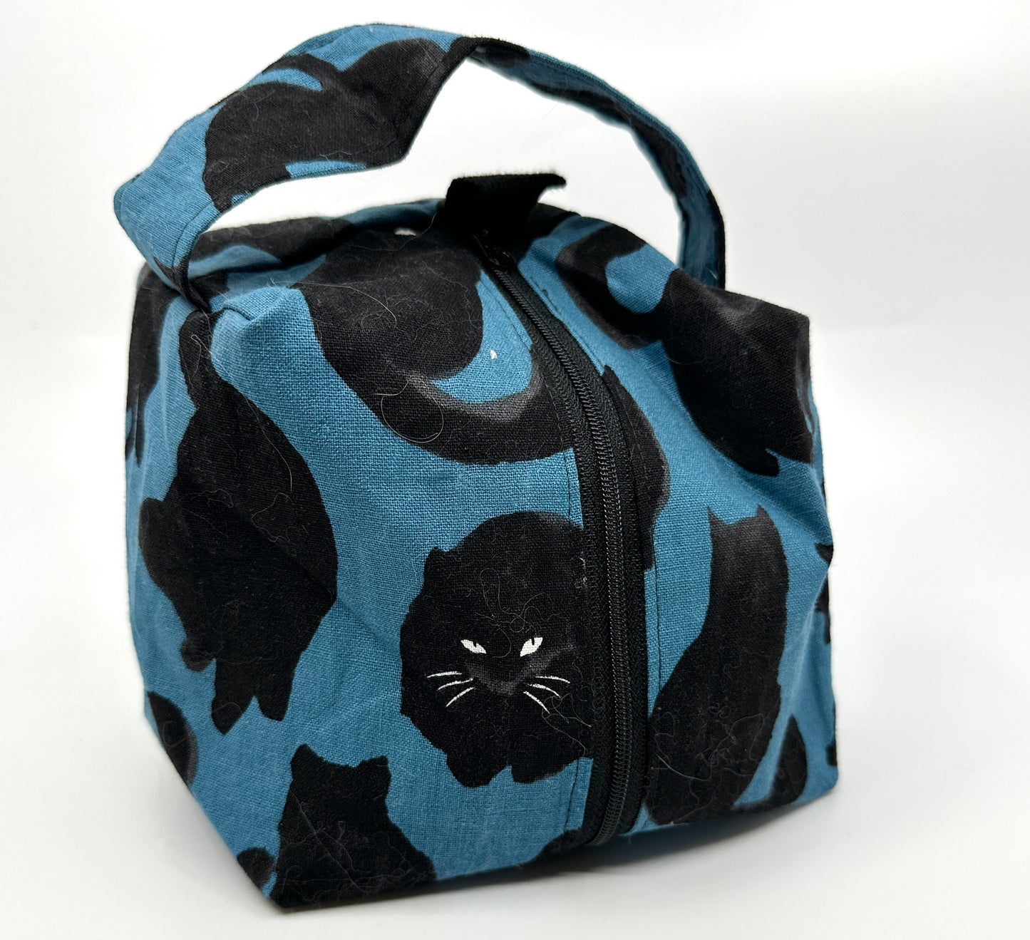 Small Box Bag | Cats | Japanese Fabrics from Japan, Bags Made in Alberta, Canada