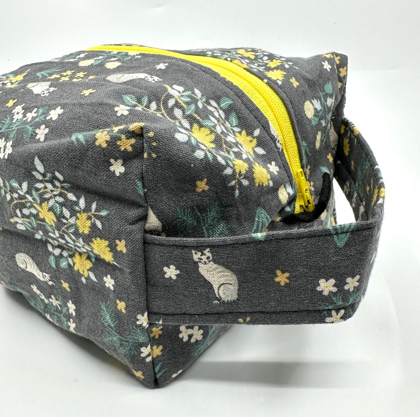 Small Box Bag | Cats | Japanese Fabrics from Japan, Bags Made in Alberta, Canada