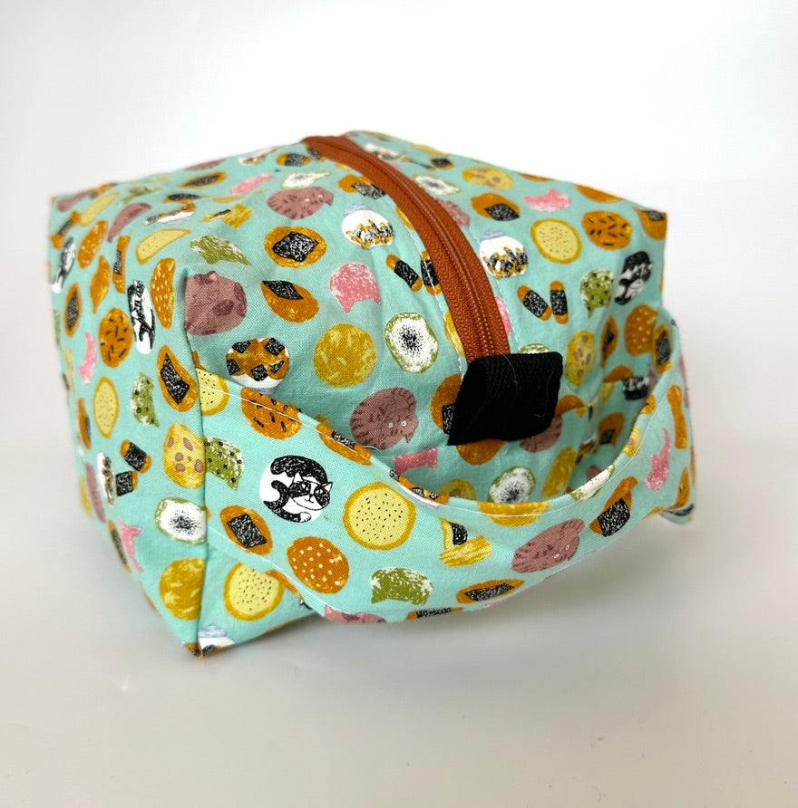 Small Box Bag | Cats | Japanese Fabrics from Japan, Bags Made in Alberta, Canada