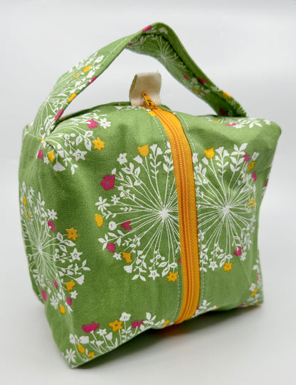 Small Box Bag | Everything Else | Knitting and Crochet Project Bag Made from Hand-Selected Japanese Fabrics