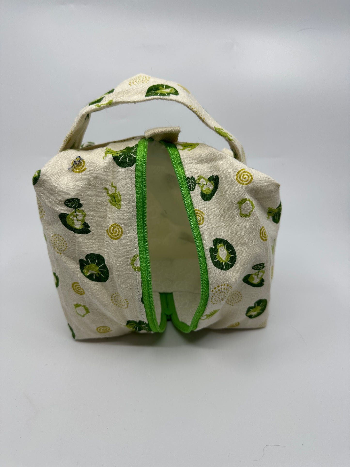 Small Box Bag | Japanese Motifs | Bags Made in Alberta, Canada, from Japanese Fabrics