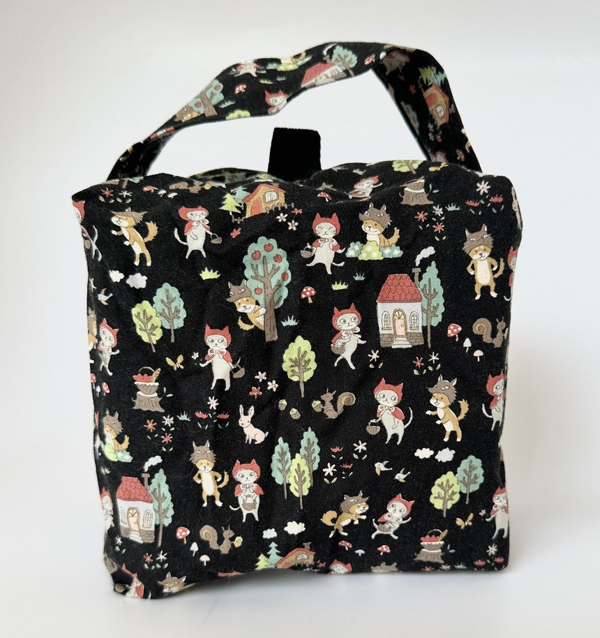 Small Box Bag | Cats | Japanese Fabrics from Japan, Bags Made in Alberta, Canada