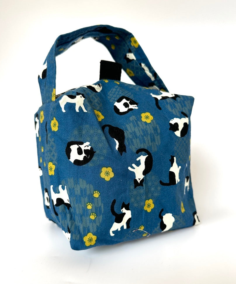 Small Box Bag | Cats | Japanese Fabrics from Japan, Bags Made in Alberta, Canada