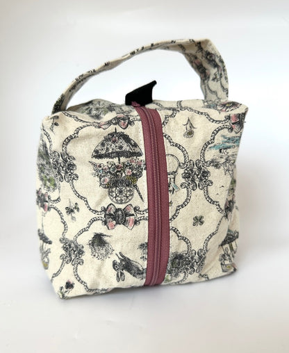 Small Box Bag | Quirky Japan | Project Bags Made from Japanese Fabrics Hand-Picked in Kyoto and Tokyo, Japan