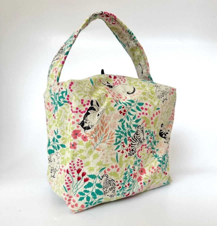 Small Box Bag | Cats | Japanese Fabrics from Japan, Bags Made in Alberta, Canada