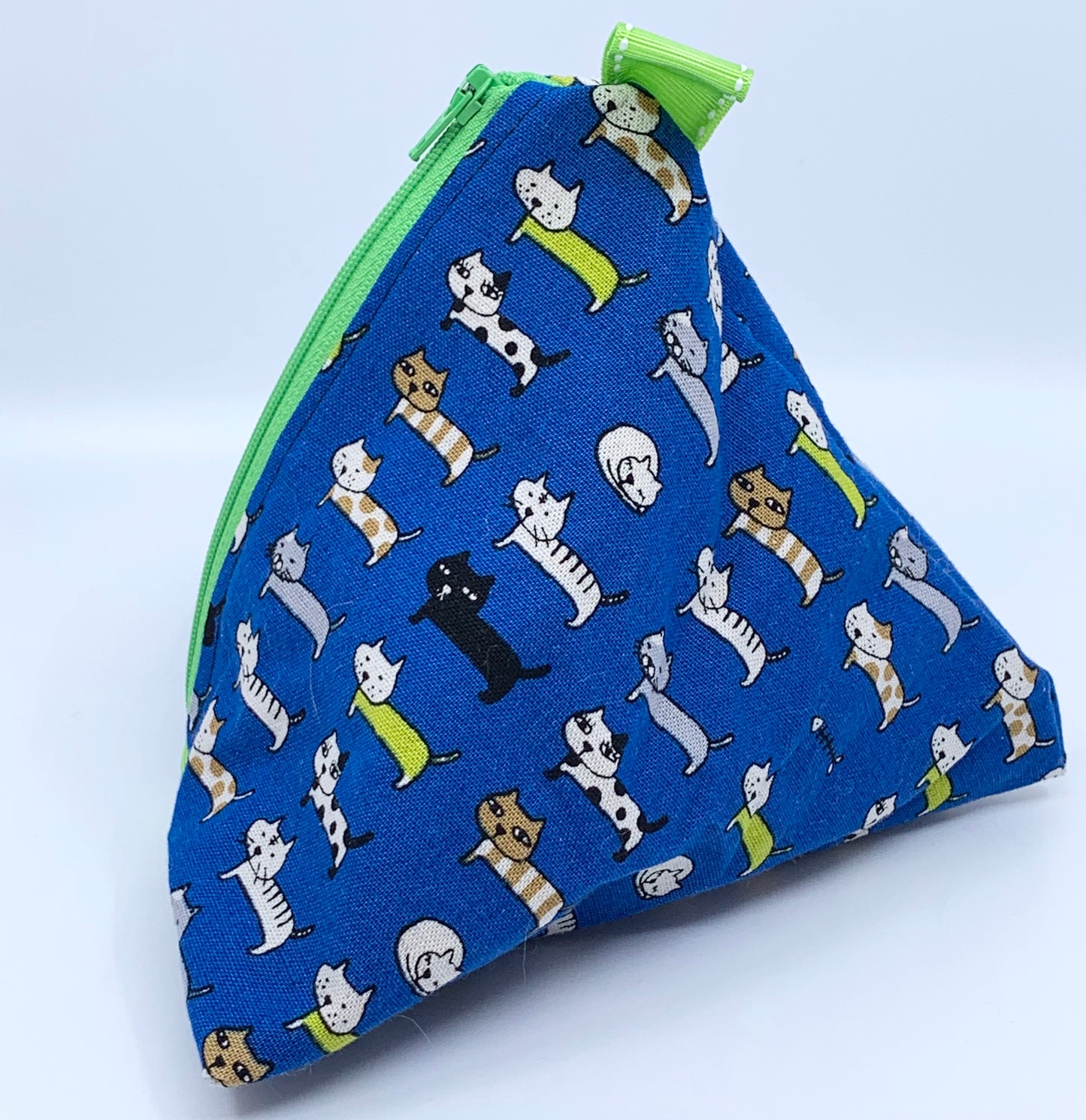 Triangle Pouch | Lined Up Cats on Bright Blue