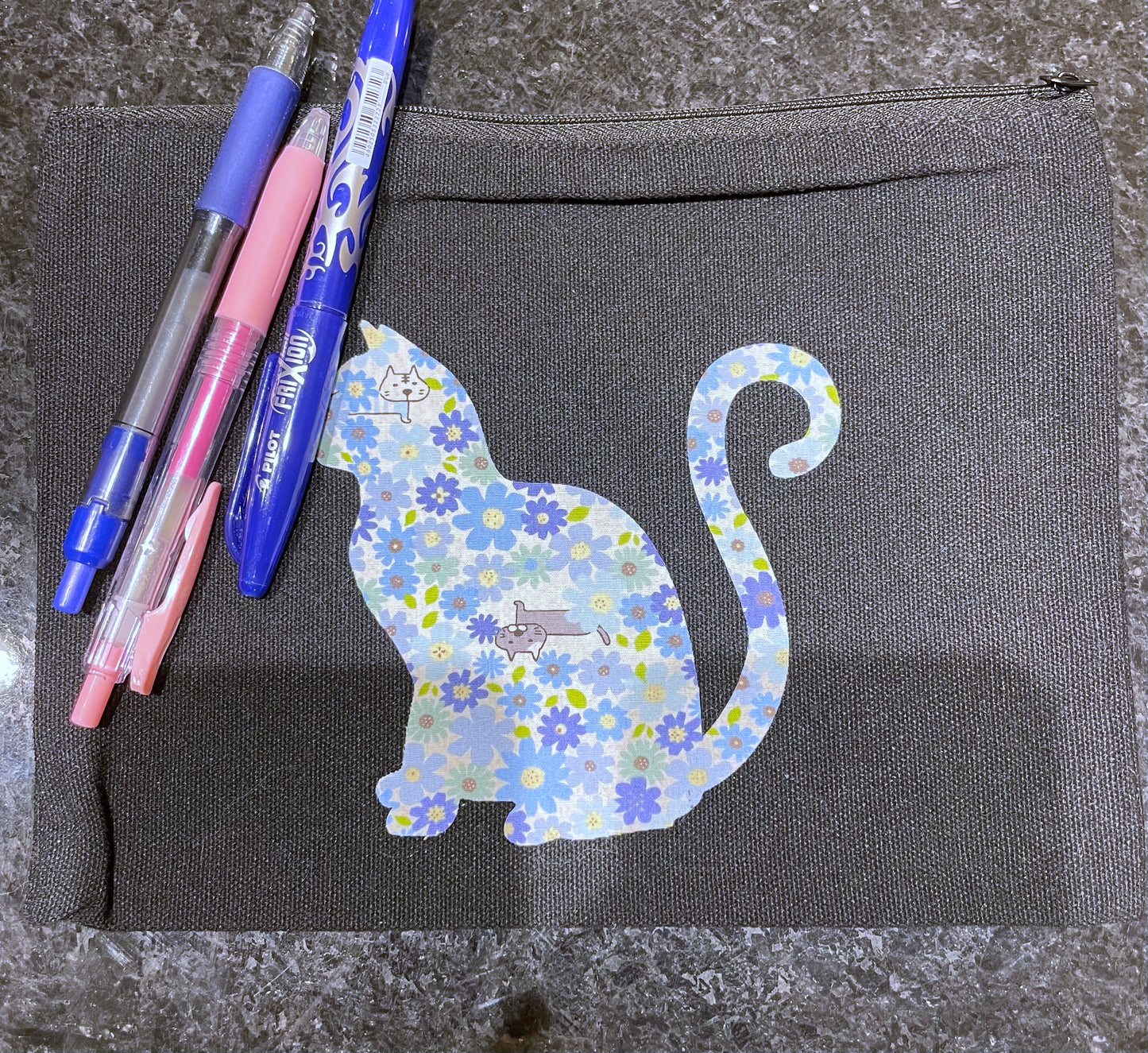 Fabric Appliqué Canvas Pouch | Up Tail Cat Silhouettes